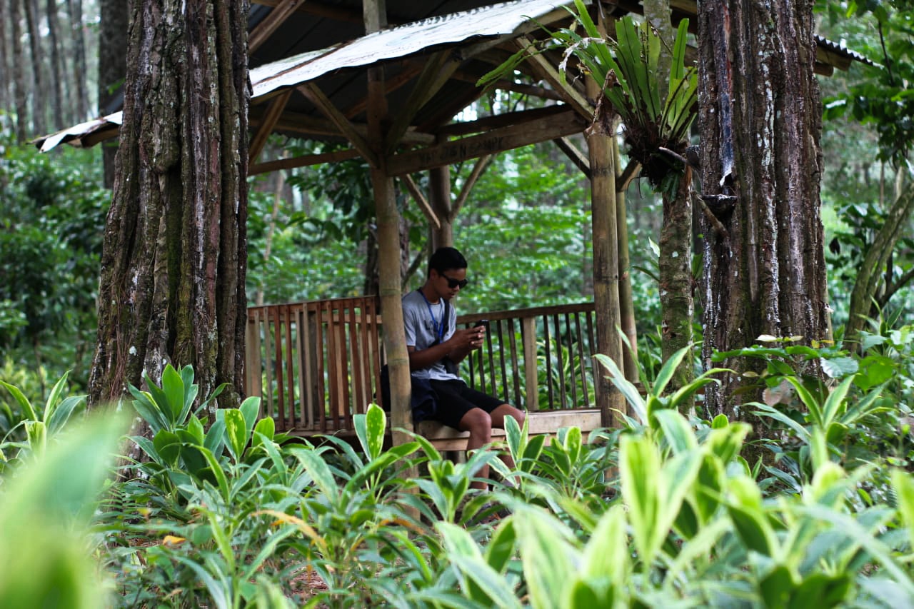 Trekking Gua Garunggang & Curug leuwi asih